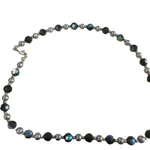 Vintage AB Silver Pearl Colored Glass Beaded Hook Closure Necklace 18"